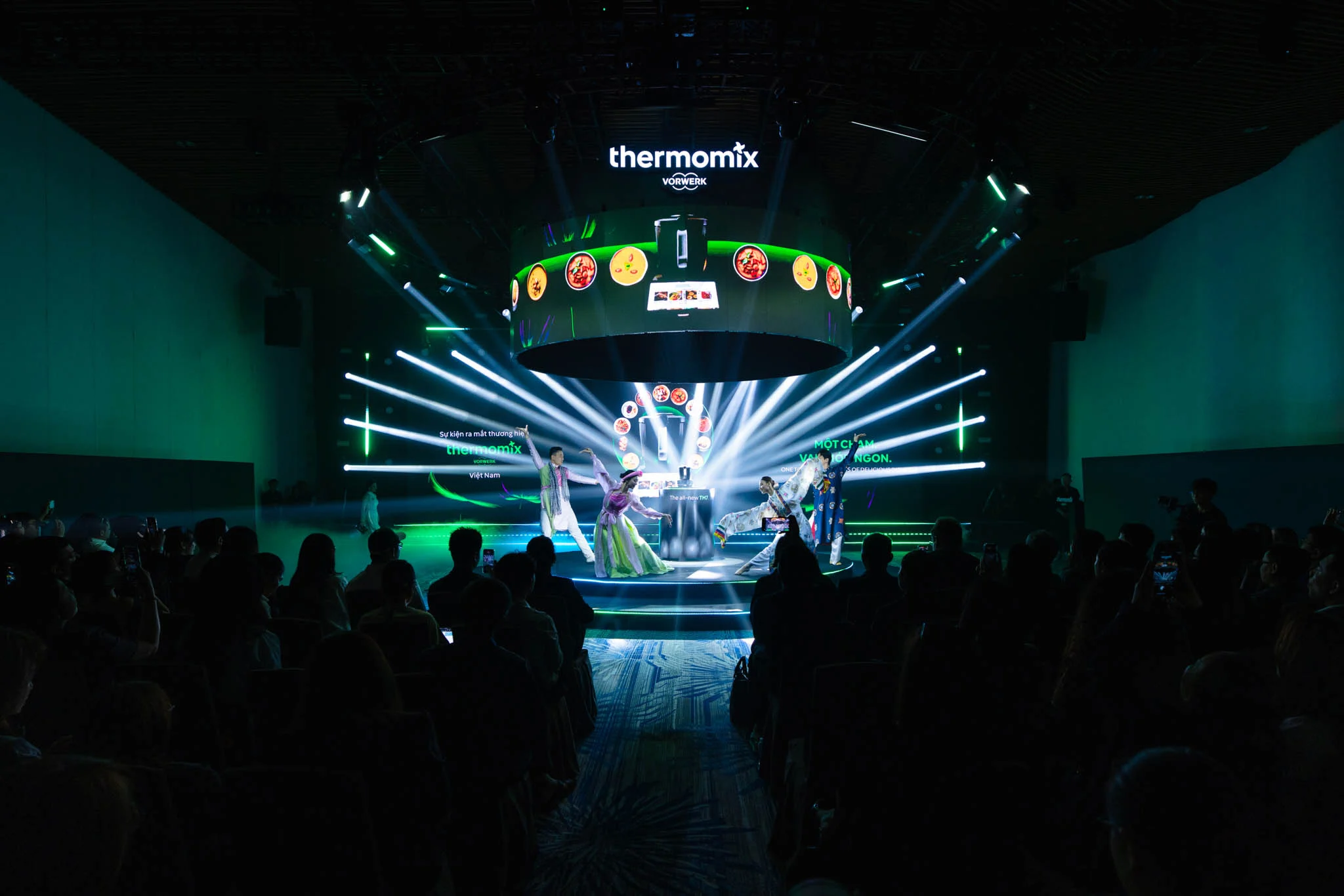 Trợ lý nấu ăn thông minh tại Việt Nam: Công nghệ mới cho căn bếp hiện đại