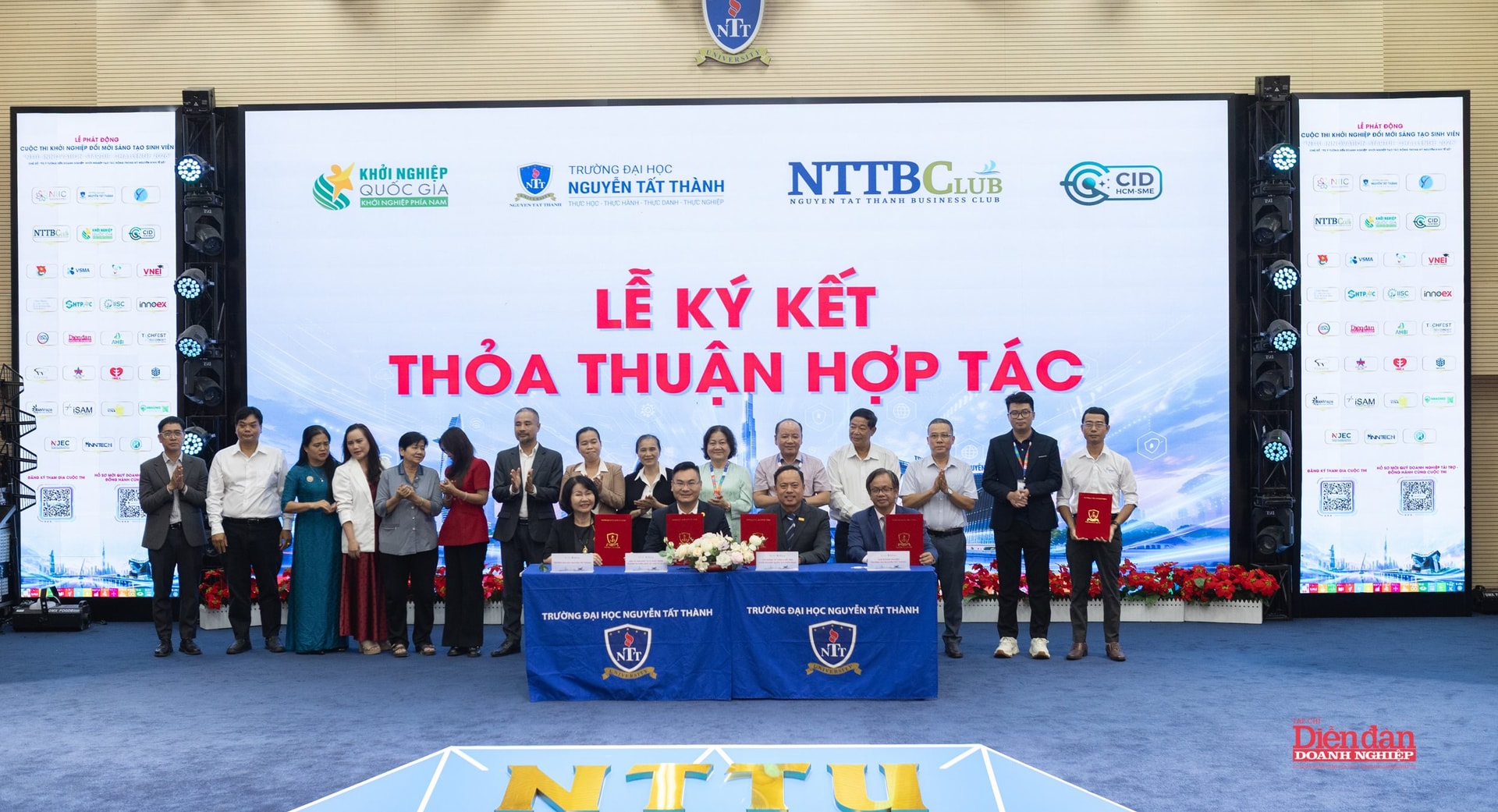 ky kết 